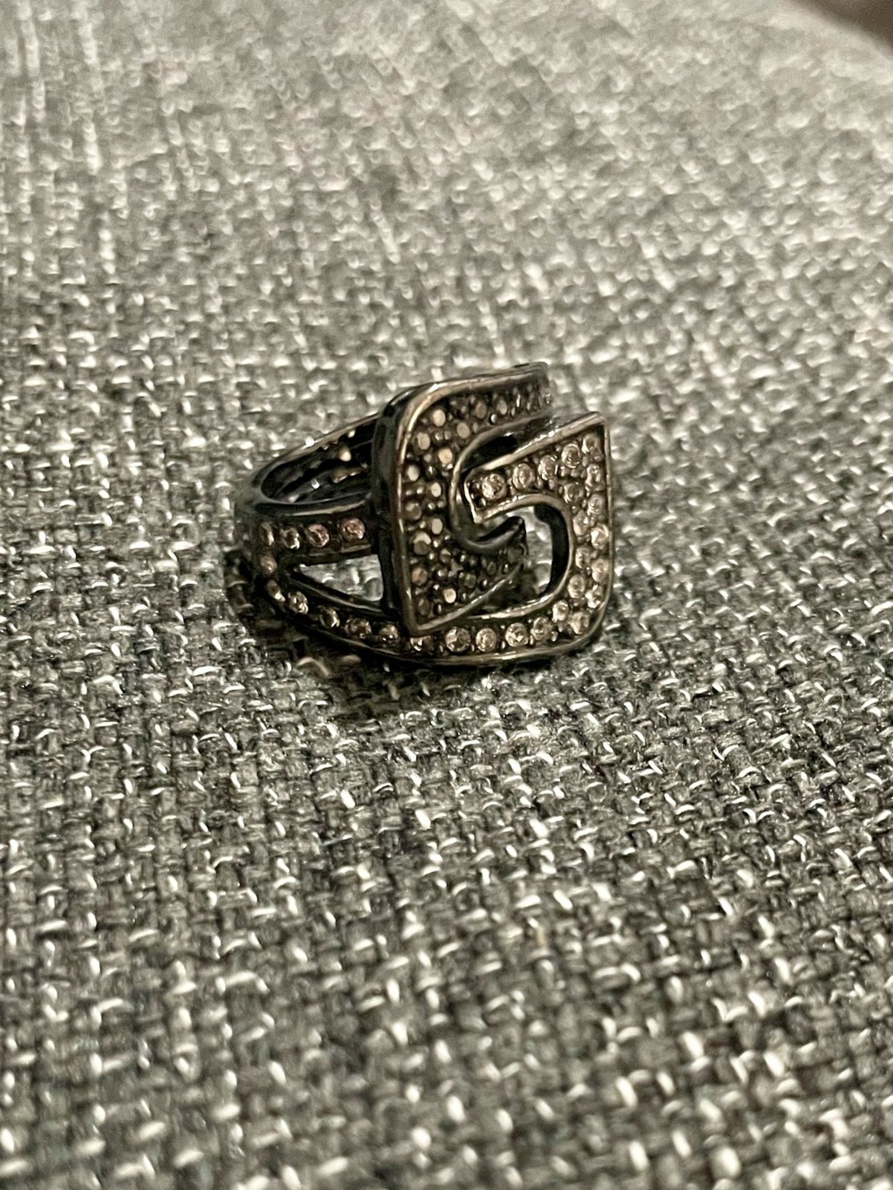 Vintage Guess block ring size 7